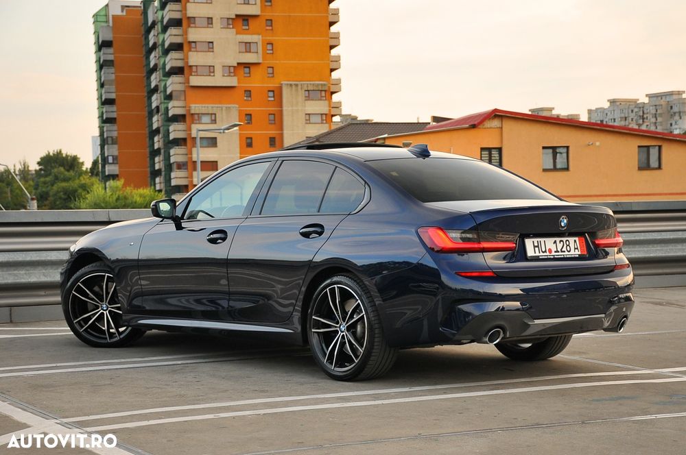 BMW Seria 3 330d xDrive AT MHEV - 9