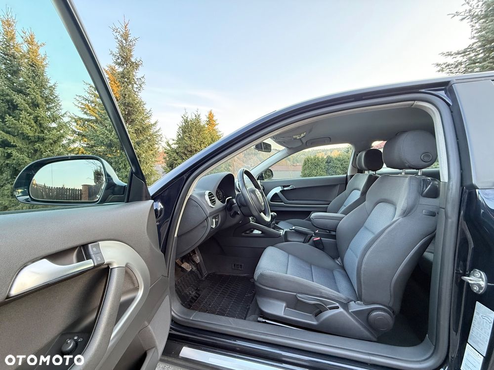 Audi A3 3-drzwiowe 1.6 TDI DPF Ambition - 15