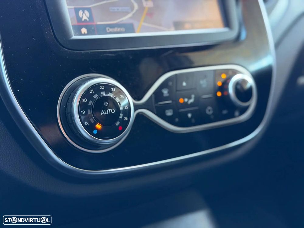 Renault Captur 1.5 dCi Exclusive - 24