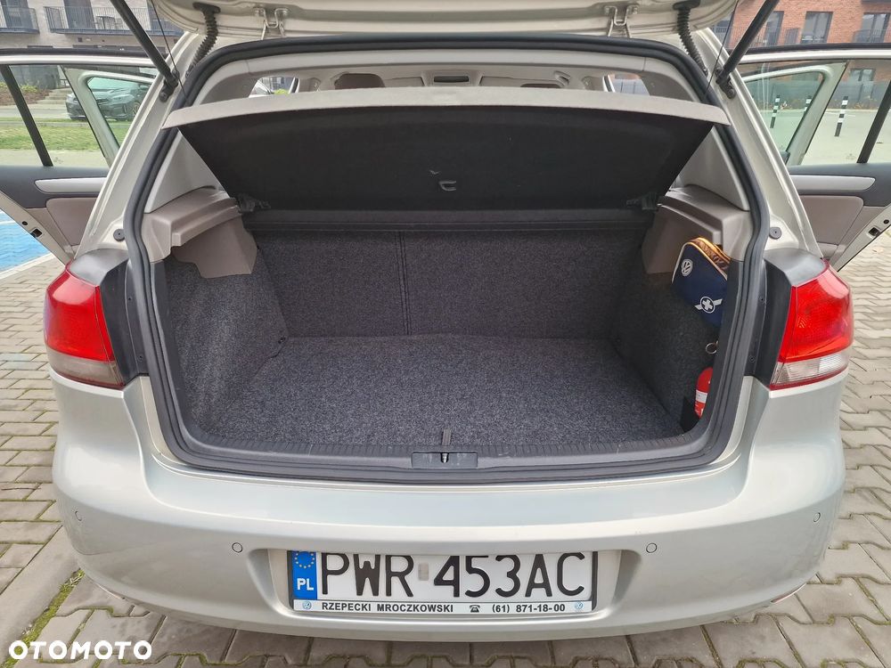 Volkswagen Golf 1.4 Comfortline - 23