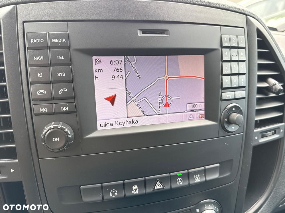 Mercedes-Benz VITO - 26