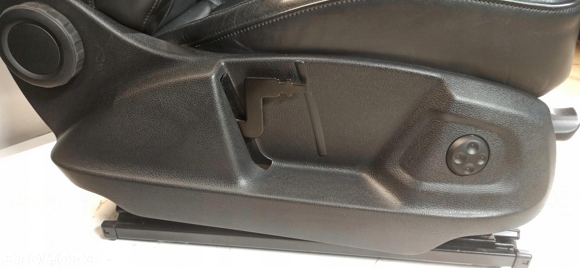 AUDI Q5 FOTELE KANAPA S-LINE - 15