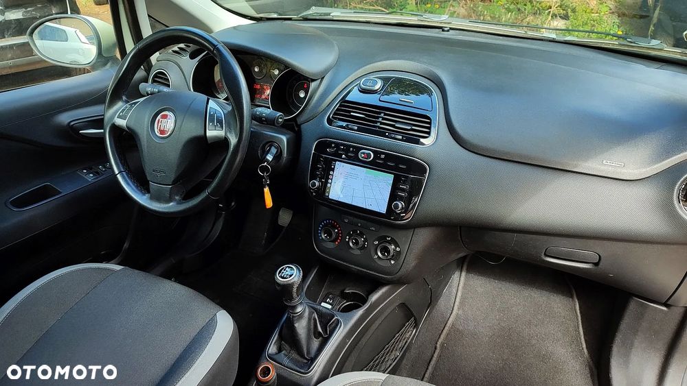 Fiat Punto 1.4 Multiair Lounge S&S - 2