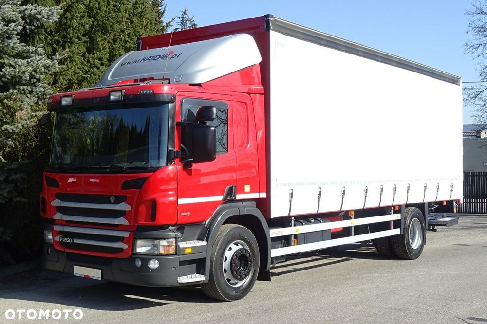 Scania P250 Euro 6 sypialna firanka wys.2.60 winda poduszki sprowadzony - 20