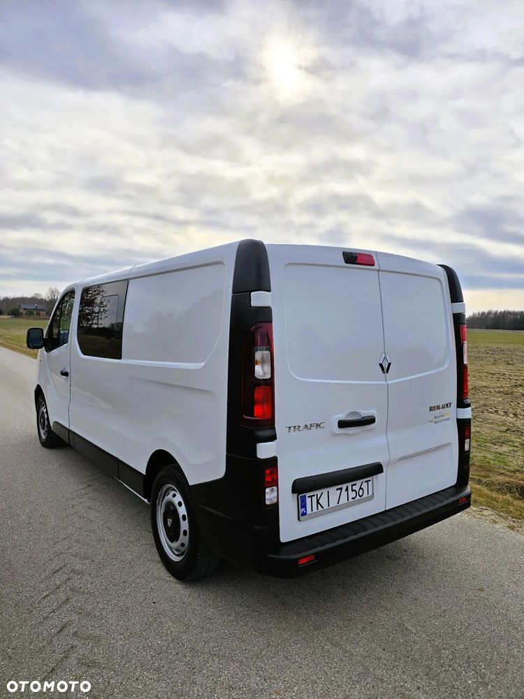 Renault Trafic - 12