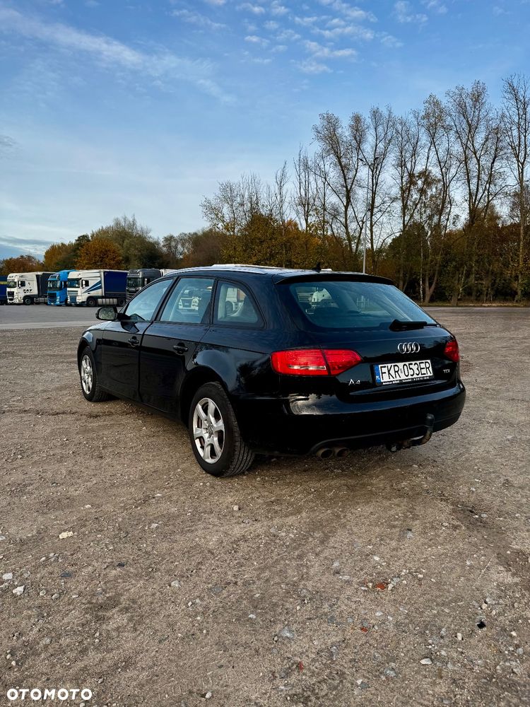 Audi A4 Avant - 7