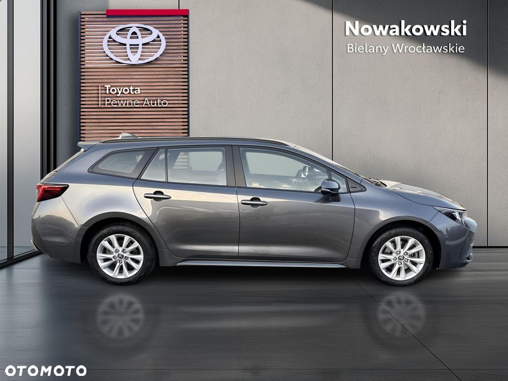 Toyota Corolla 2.0 Hybrid Comfort - 26