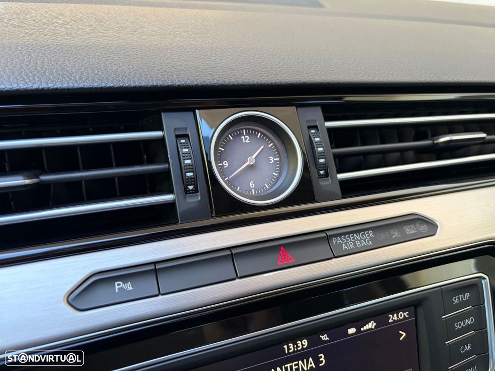 VW Passat Variant 2.0 TDI Highline DSG - 18