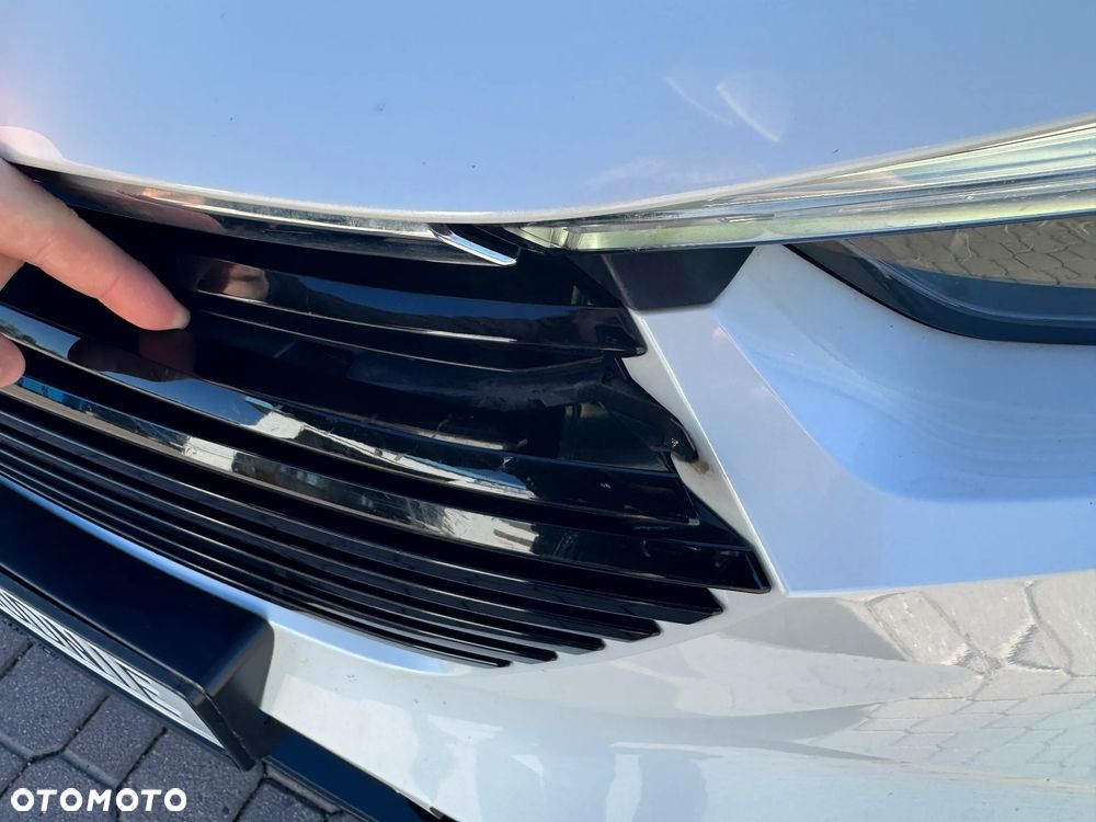 Honda HR-V 1.5 i-MMD Elegance CVT - 17