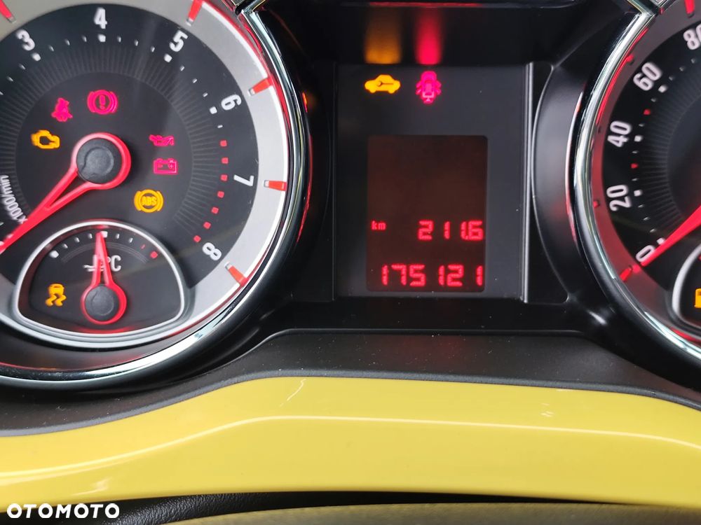 Opel Adam 1.2 Black Jack - 14