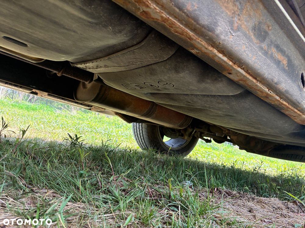 Chevrolet Suburban 5.3 LS 1500 4WD - 17