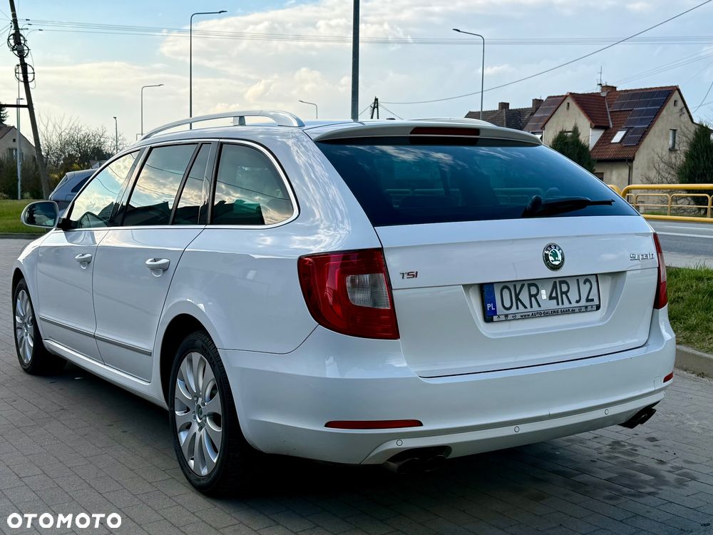 Skoda Superb 2.0 TSI DSG Exclusive - 12
