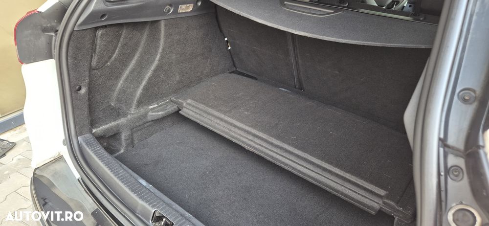 Renault Clio (Energy) dCi 90 Start & Stop LIMITED - 31