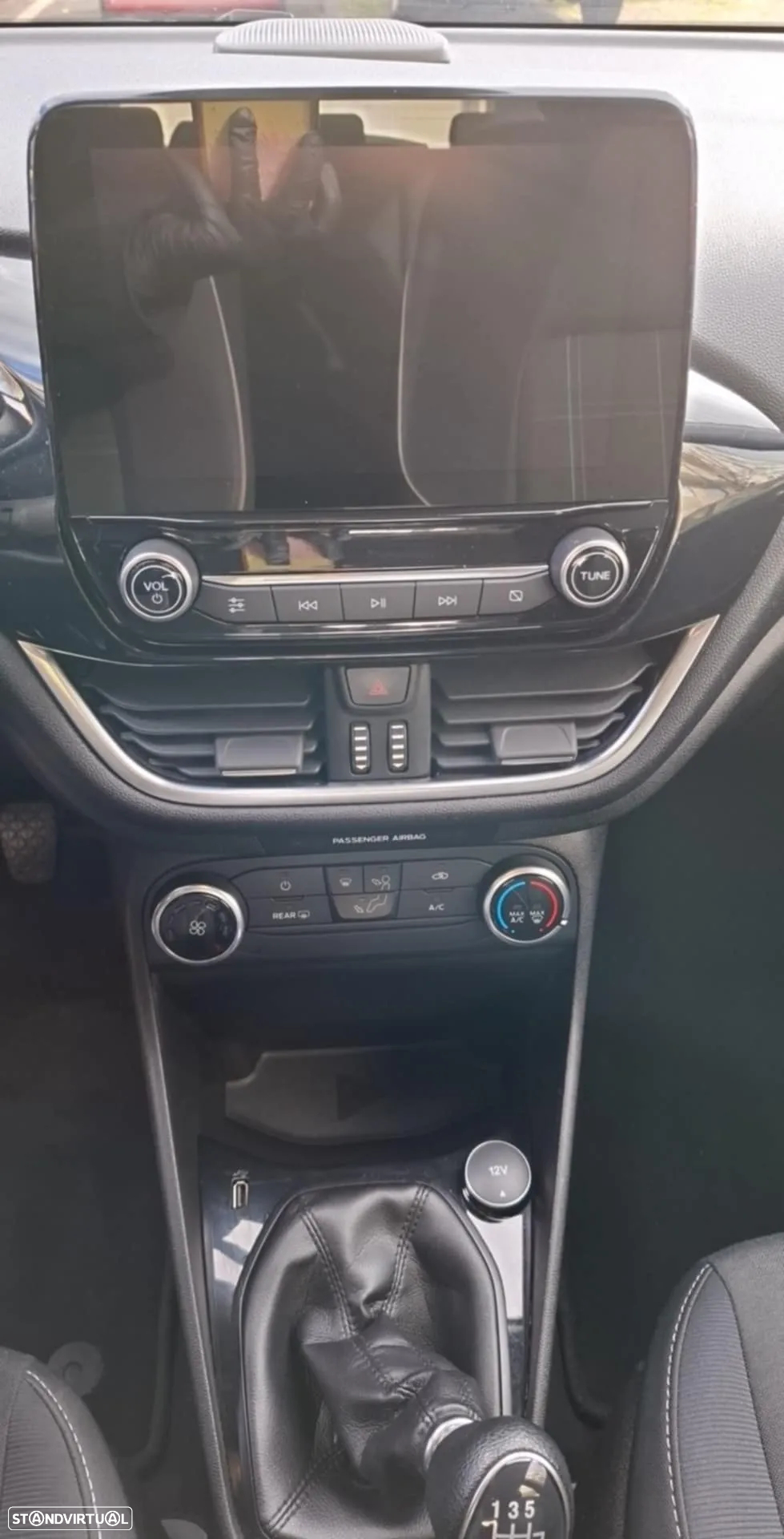 Ford Fiesta 1.5 TDCi Active - 15