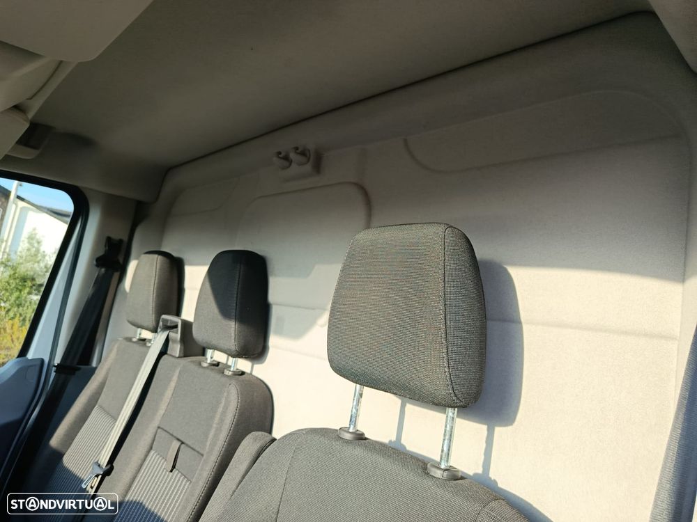 Ford Transit - 6