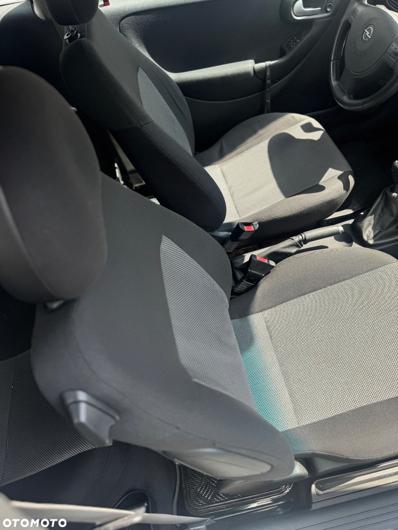 Opel Corsa 1.2 16V Cosmo - 13