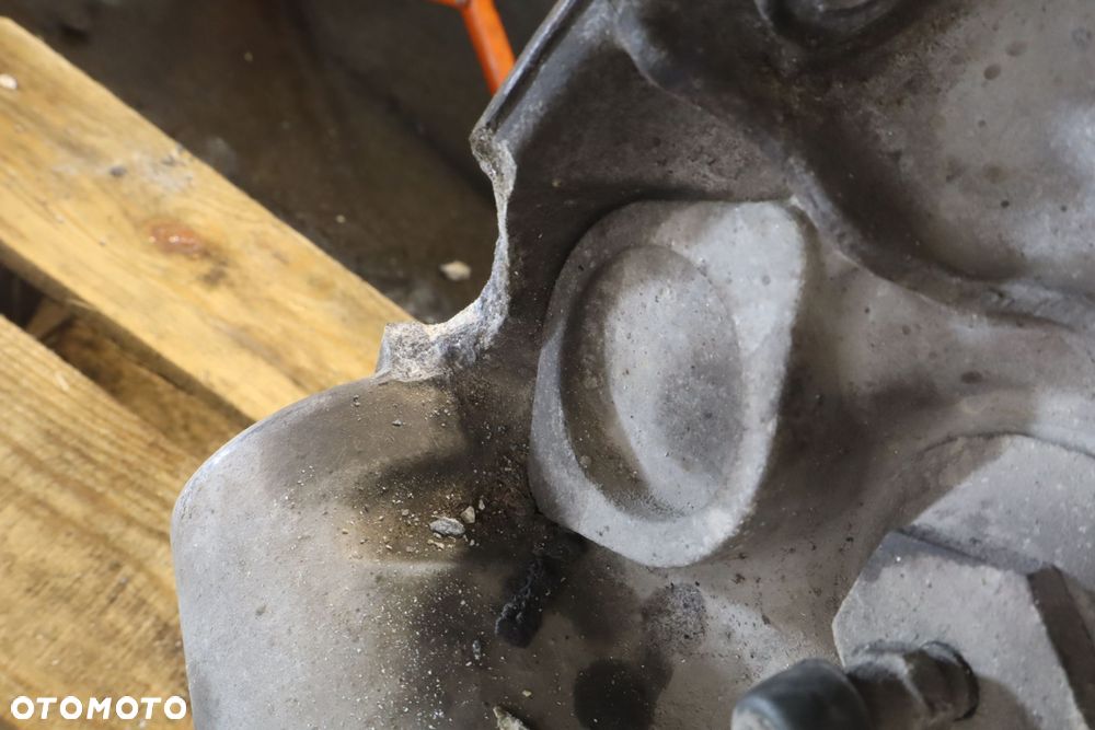 SKRZYNIA BIEGÓW MERCEDES-BENZ ATEGO 1218 - 8