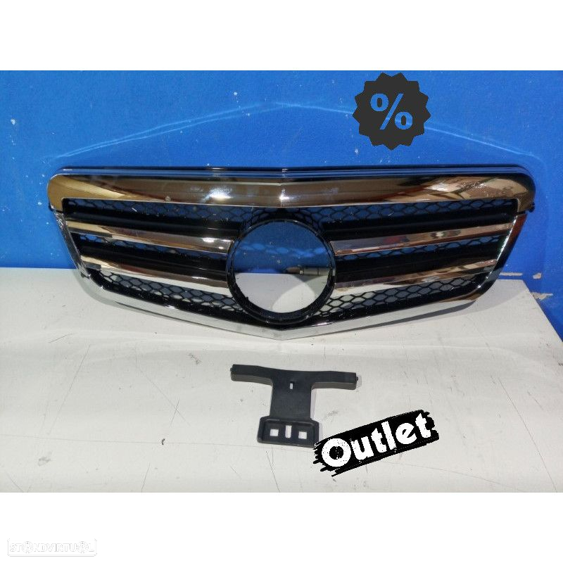C012114C1 GRELHA MERCEDES CLASE E W212 14- LOOK AMG CROMADO - 5