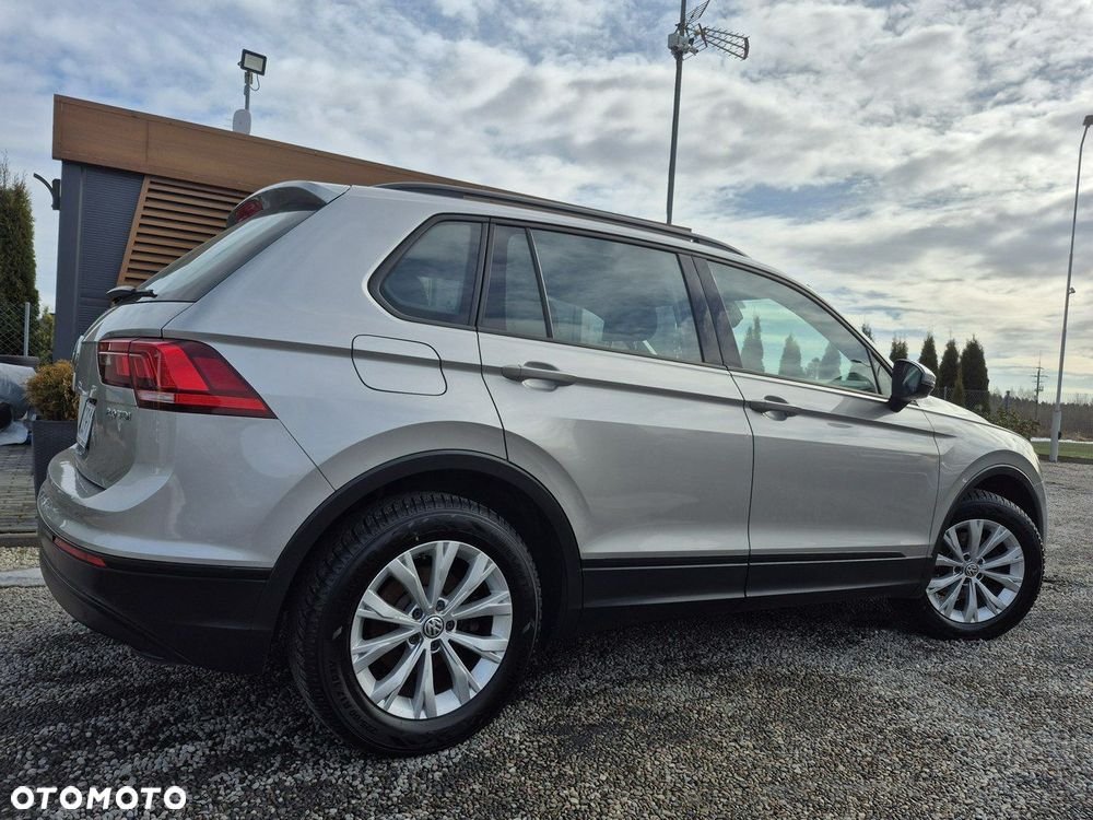 Volkswagen Tiguan - 24