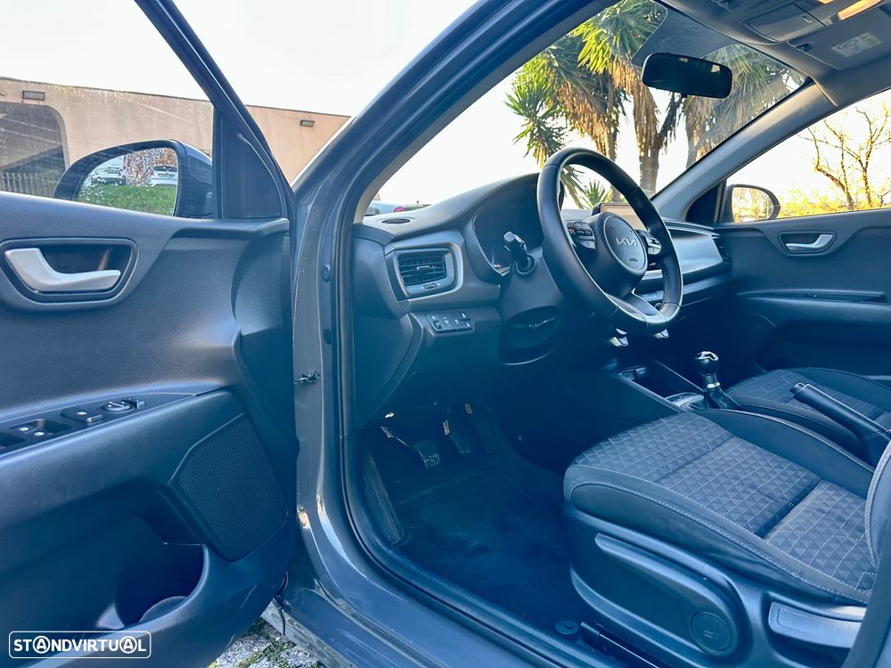 Kia Rio 1.2 CVVT Dynamic - 17