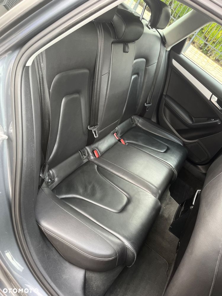 Audi A4 Avant 2.0 TDI - 20
