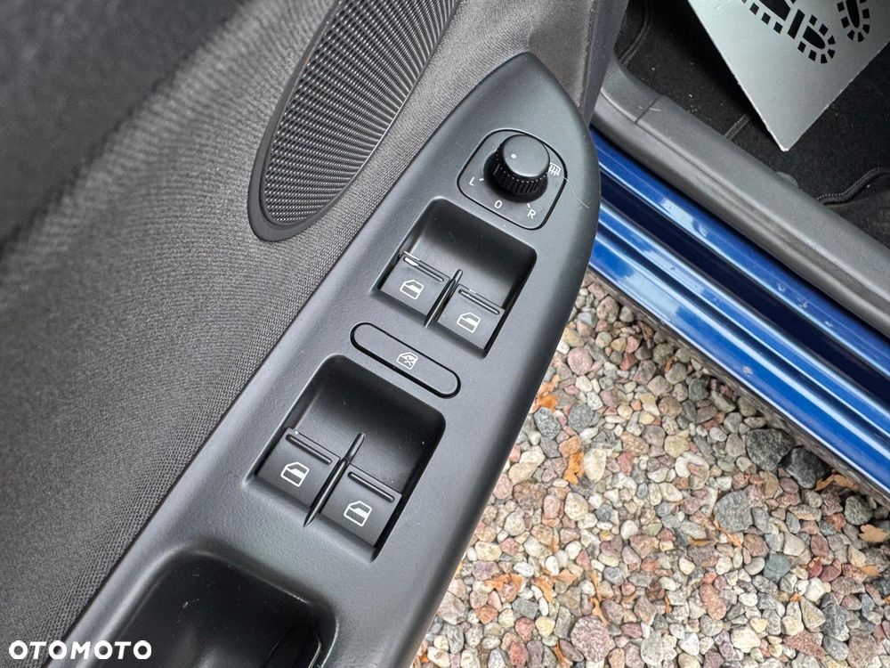 Volkswagen Golf Plus - 29