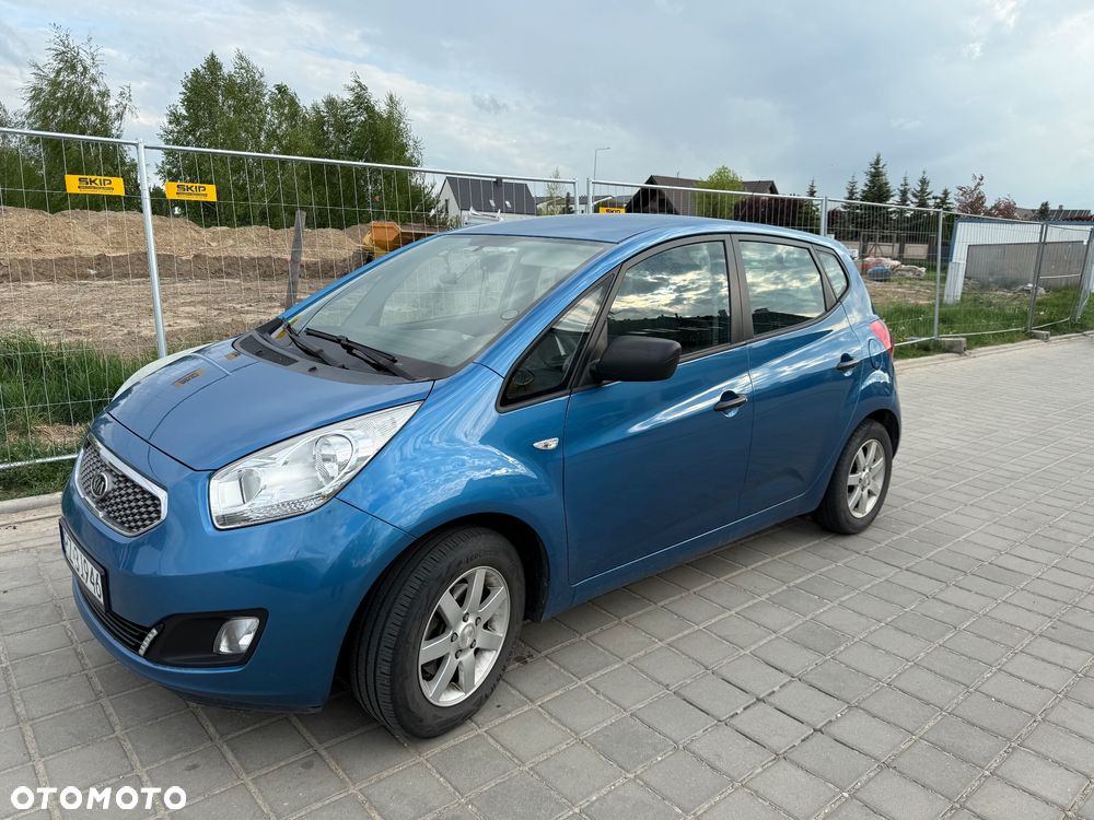 Kia Venga - 1