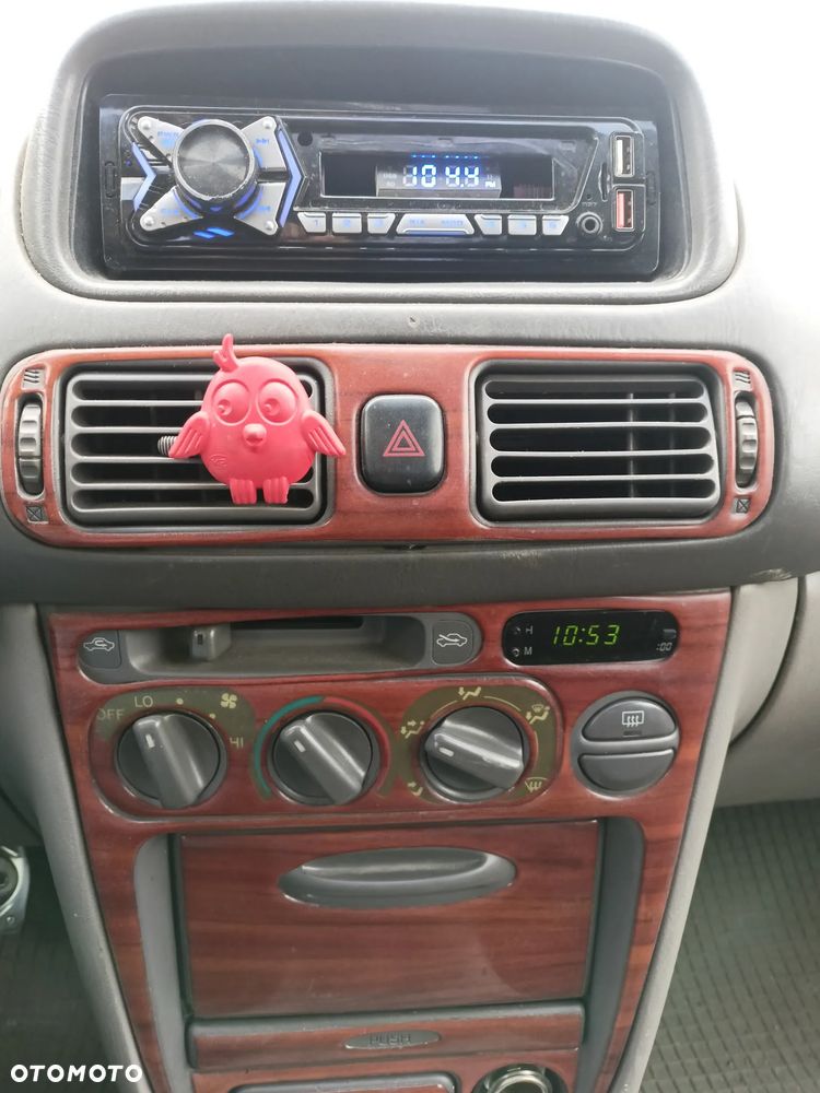 Toyota Corolla - 9
