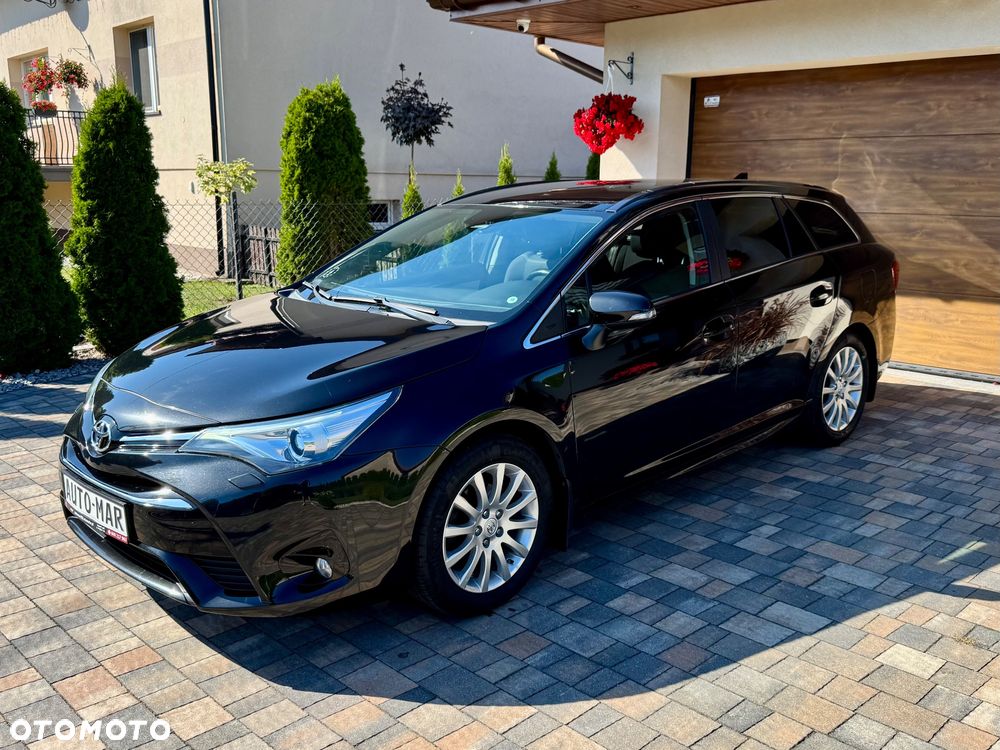 Toyota Avensis Touring Sports 1.8 Edition S+ - 2