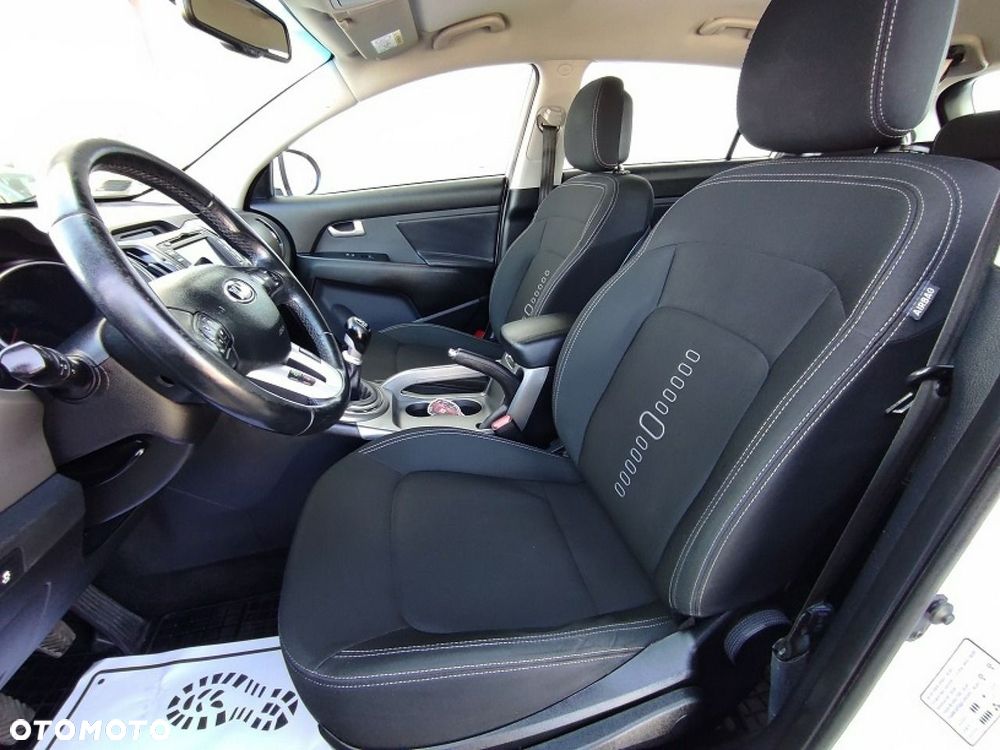 Kia Sportage - 10