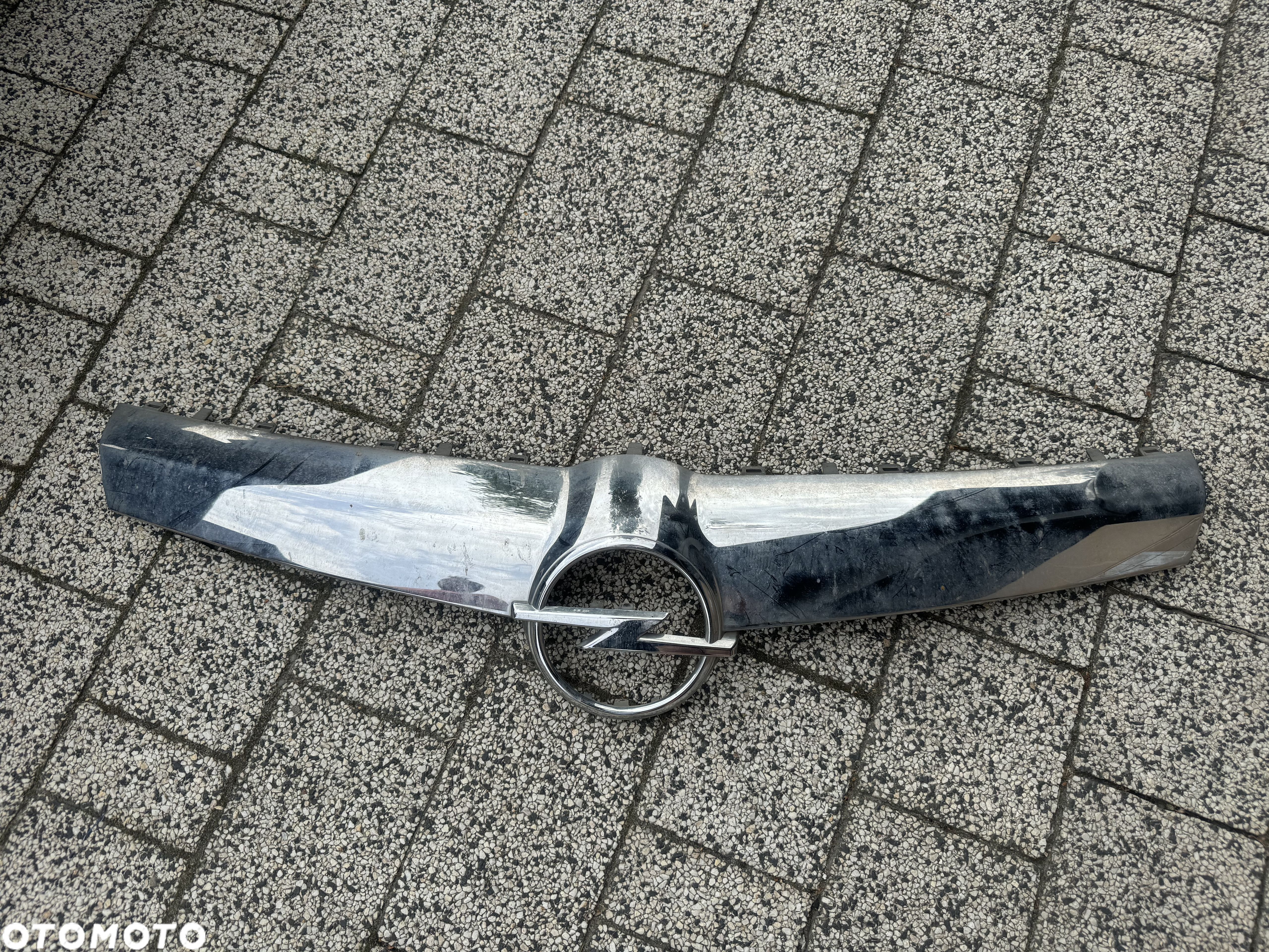OPEL SIGNUM LIFT ATRAPA GRILL EUROPA CHROM ZNACZEK EMBLEMAT - 1