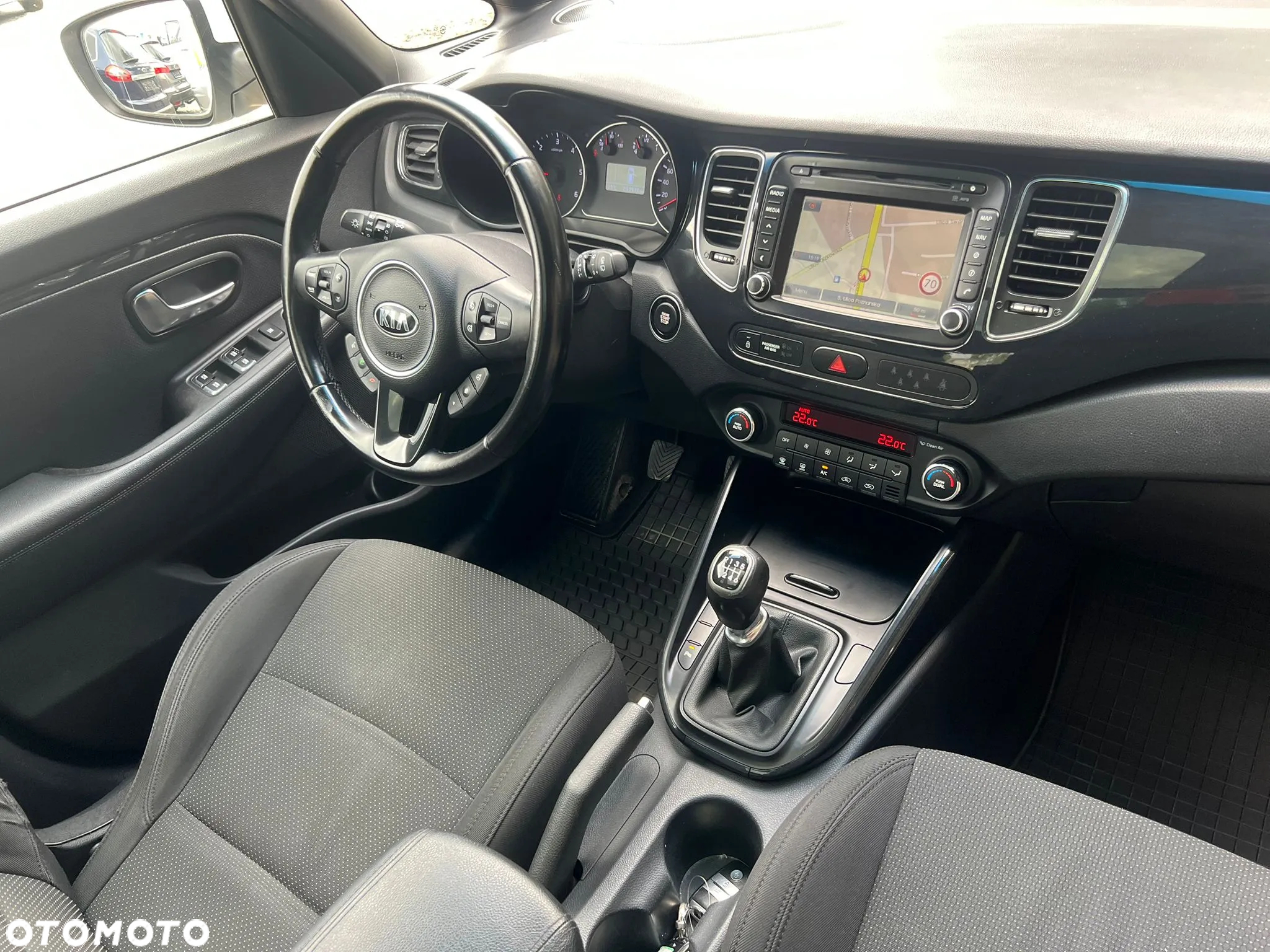 Kia Carens 1.7 CRDi XL 7os - 14