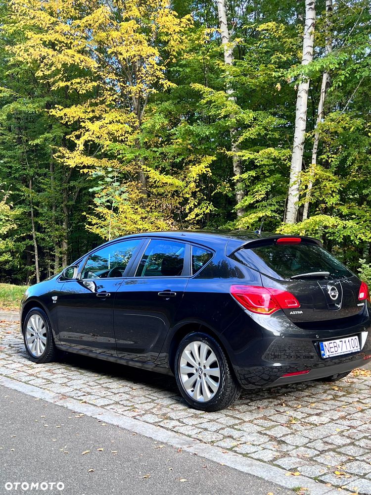 Opel Astra - 10