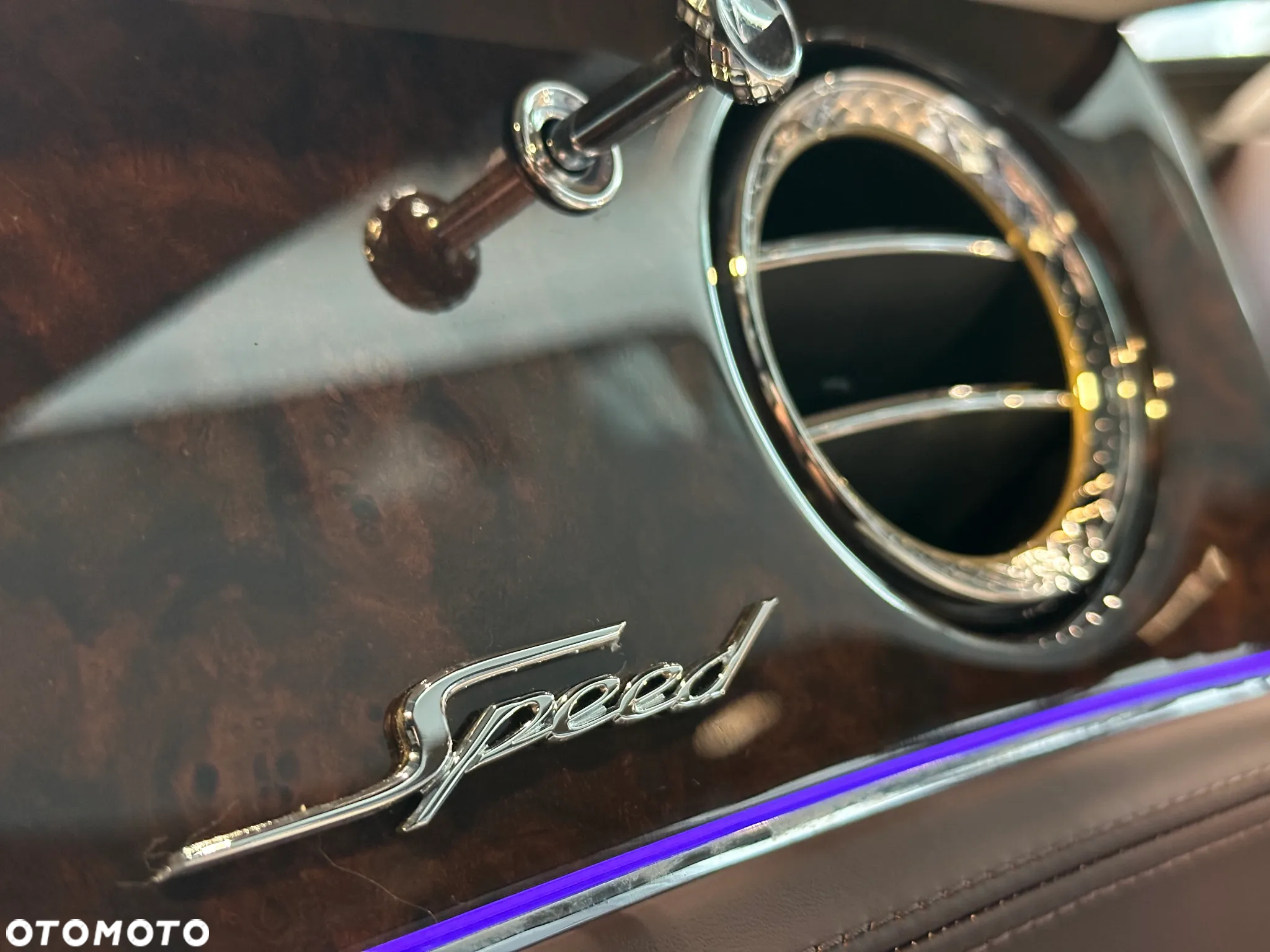 Bentley Continental GT Speed - 28