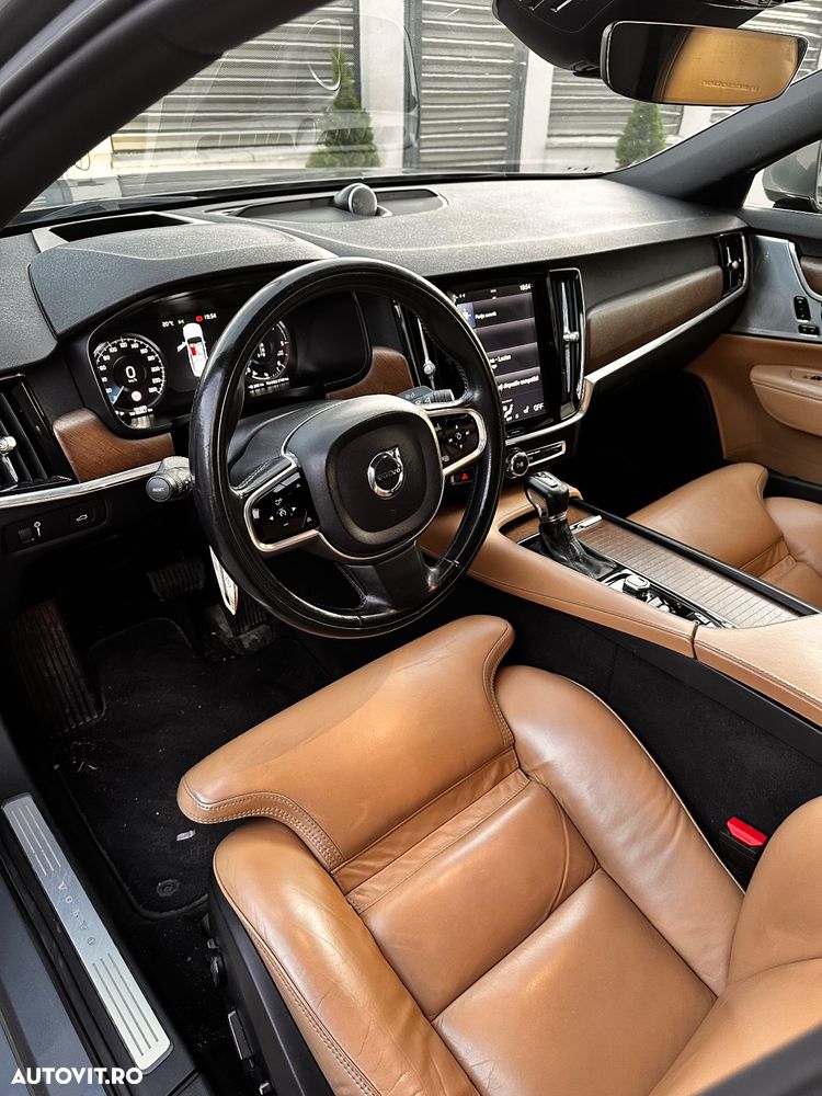Volvo S90 D5 AWD Geartronic Inscription - 10