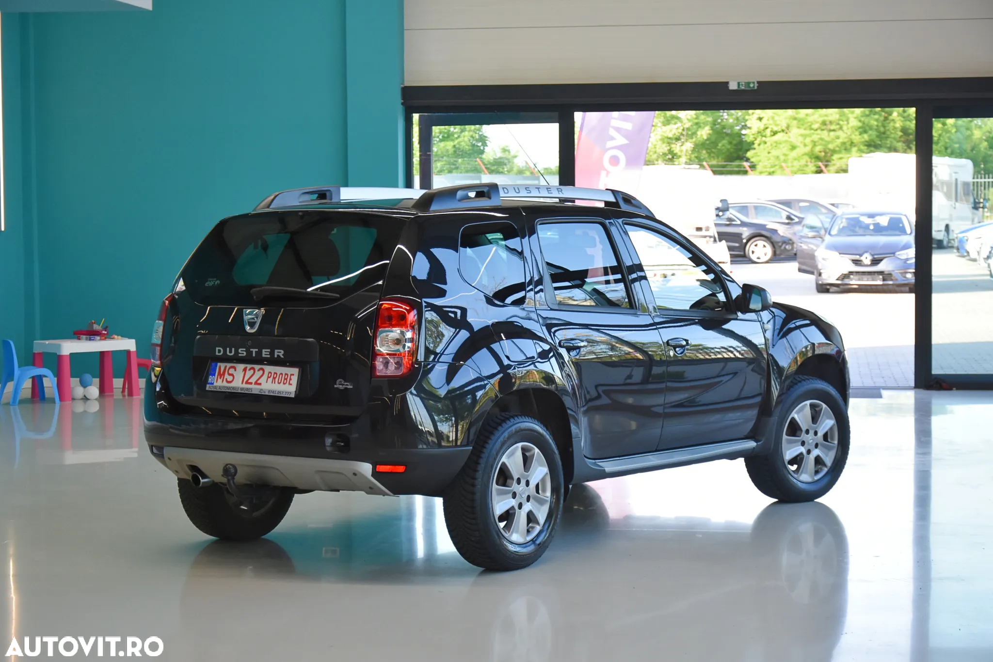 Dacia Duster 1.6 4x2 Laureate - 3