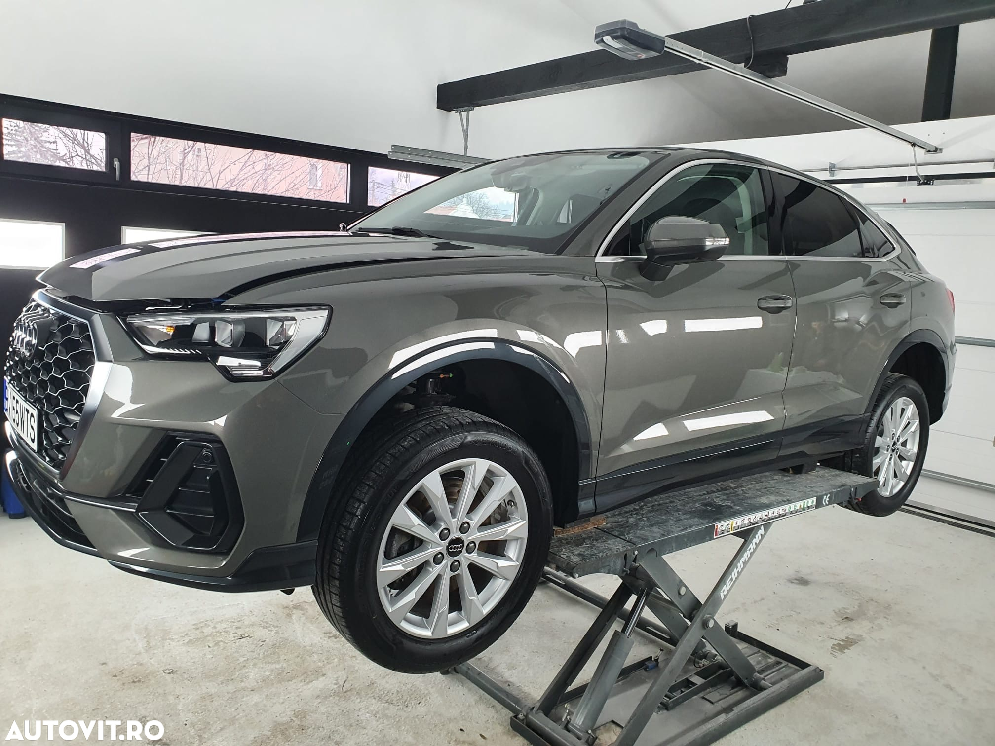 Audi Q3 Sportback 2.0 40 TDI quattro S tronic Basic - 5