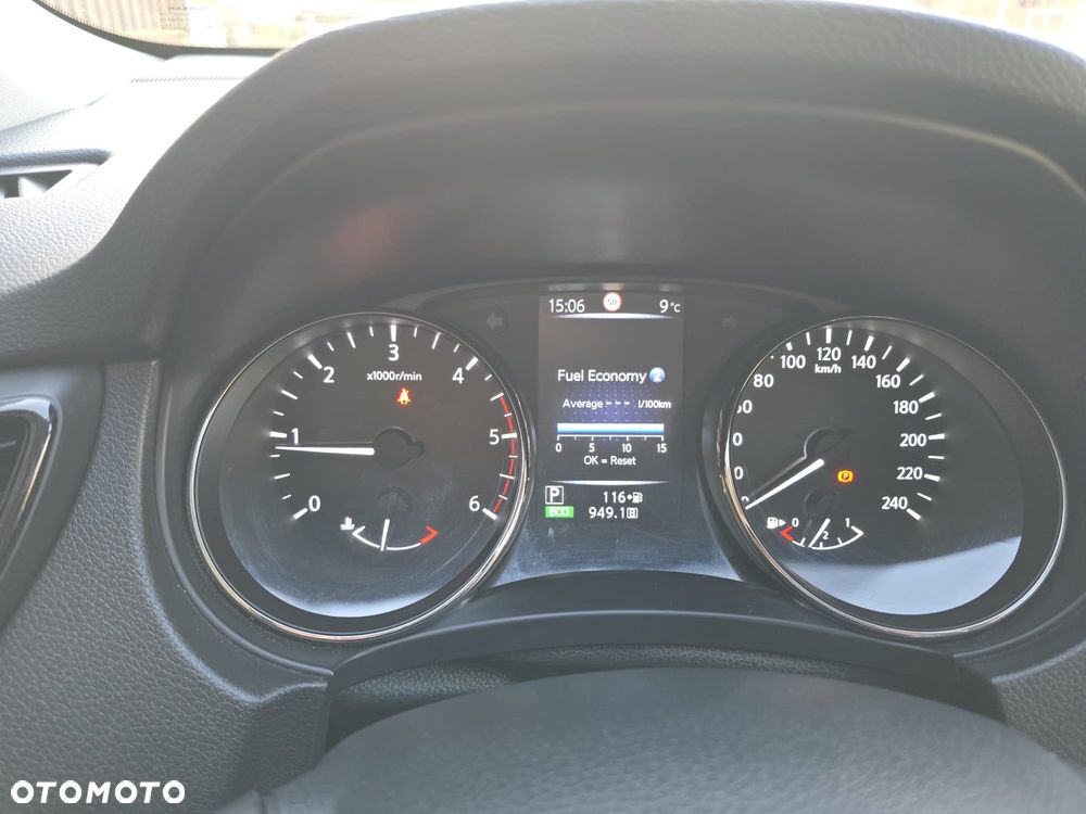 Nissan X-Trail 2.0 dCi Tekna 4WD Xtronic - 17