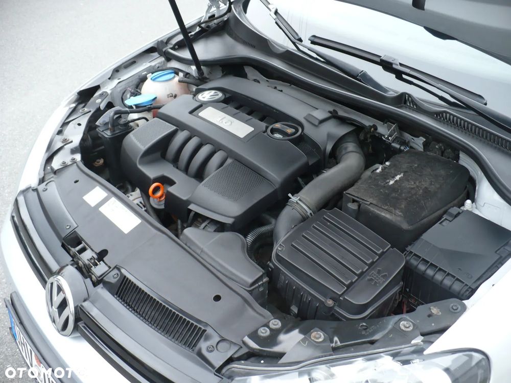 Volkswagen Golf 1.6 Tour - 21