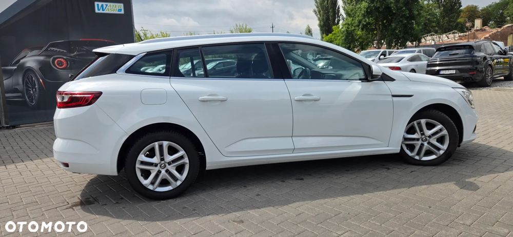 Renault Megane BLUE dCi 115 INTENS - 17