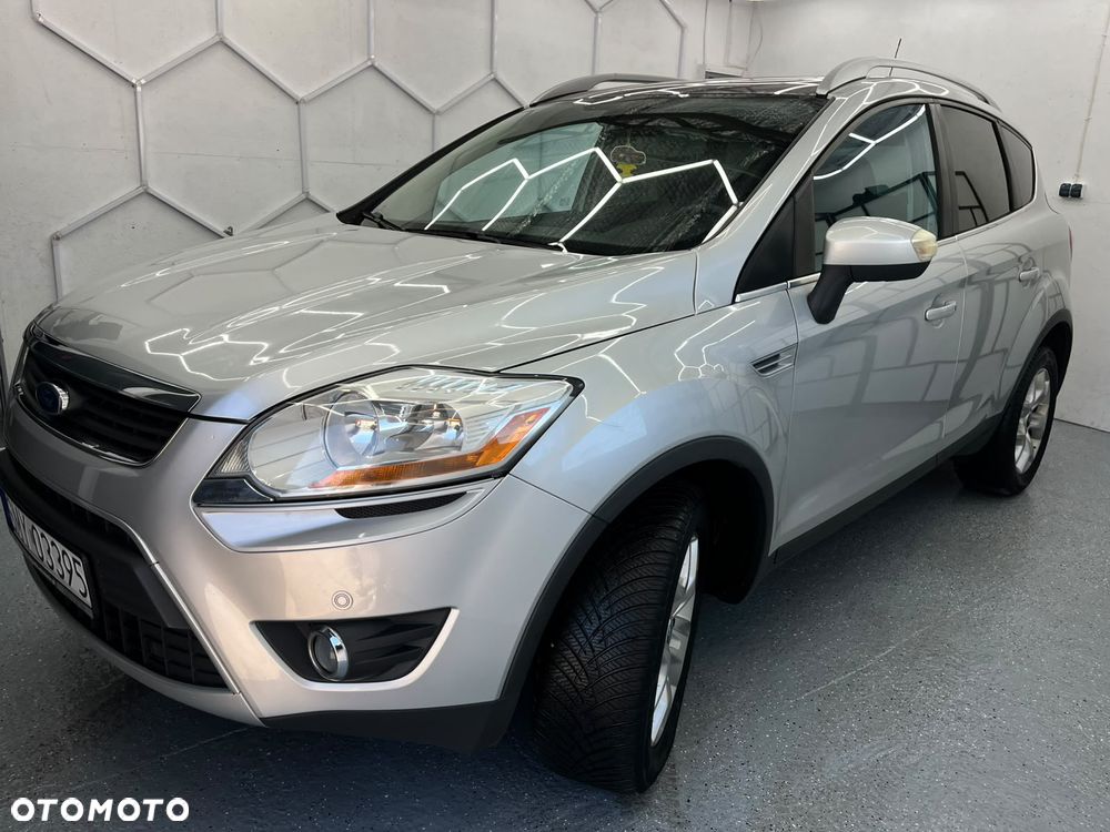Ford Kuga 2.0 TDCi Titanium - 25