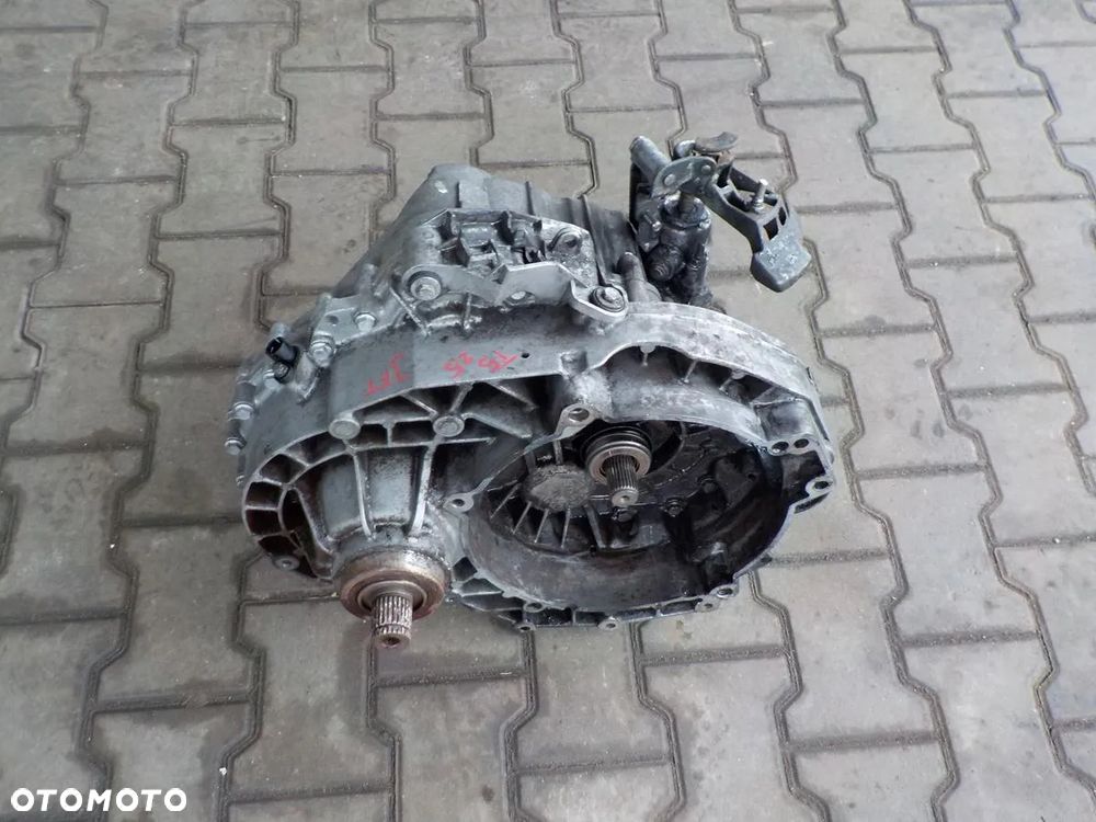 VW T5 2.5 TDI SKRZYNIA BIEGÓW JFT SPRAWDZONA - 1