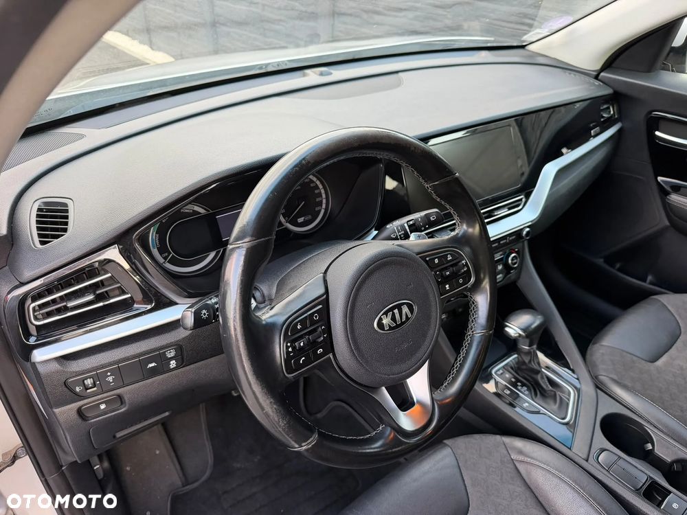 Kia Niro 1.6 GDI 2WD Vision - 9
