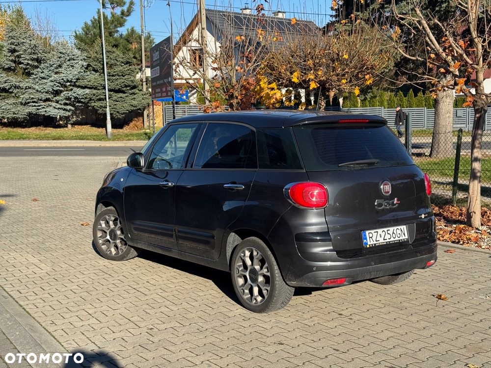 Fiat 500L 1.4 16V Urban Edition - 10