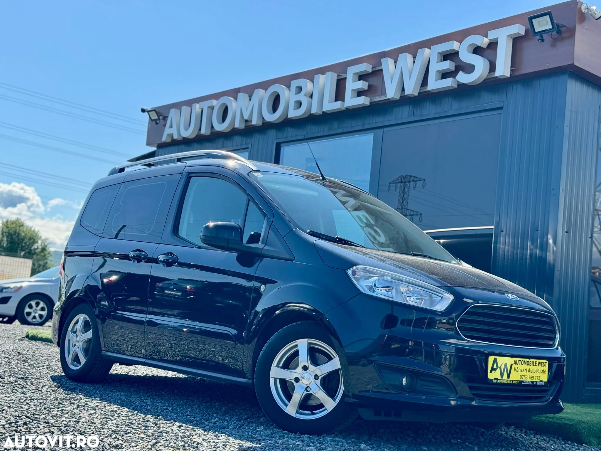 Ford Tourneo Courier 1.6 TDCi S&S Trend - 5