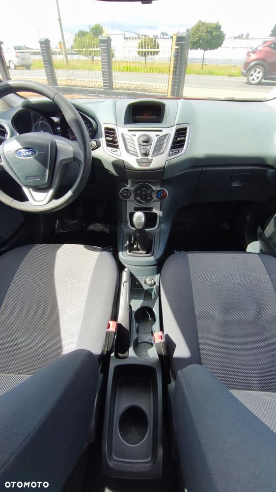 Ford Fiesta 1.25 Ambiente - 13