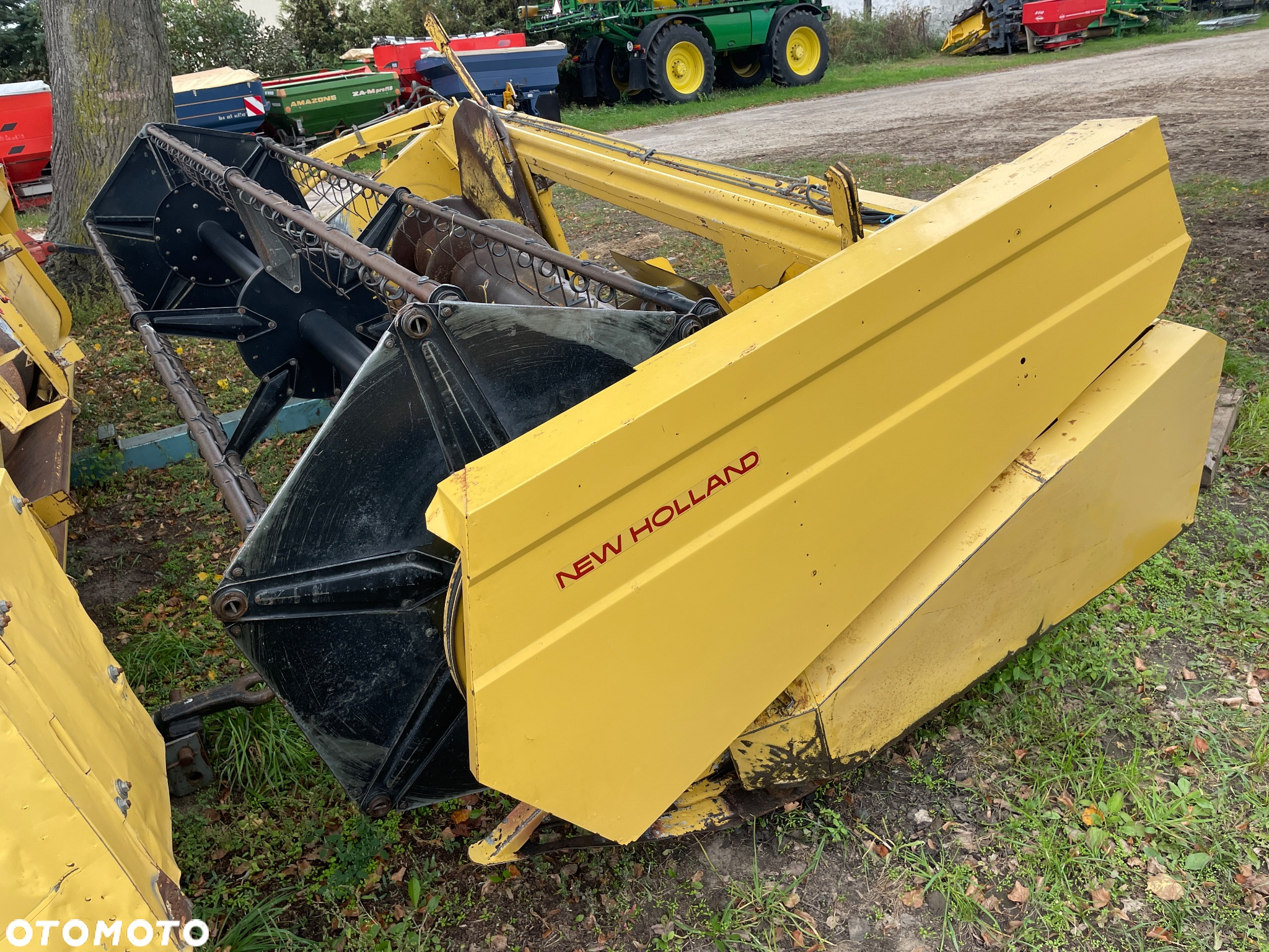 New Holland TX 32 - 19