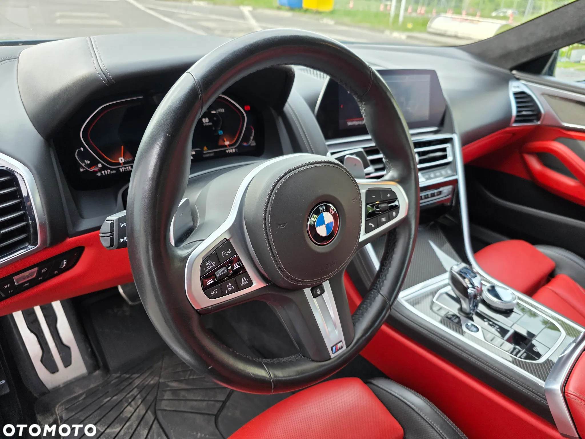 BMW Seria 8 - 10