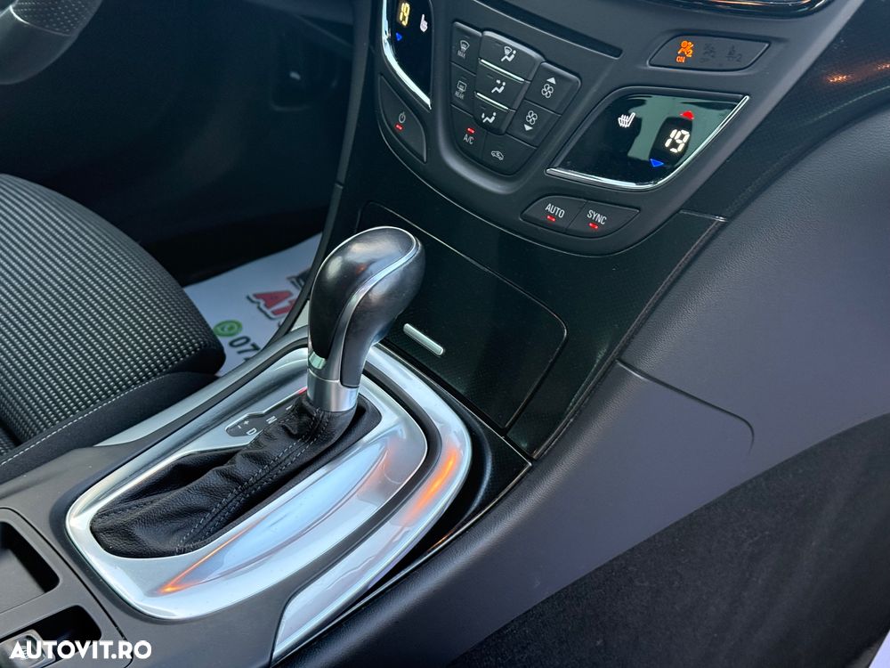 Opel Insignia 2.0 CDTI Automatik Sport - 16