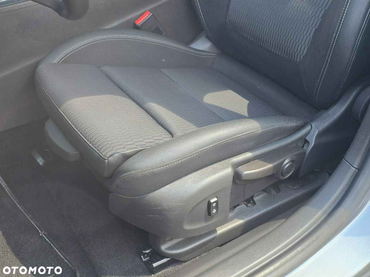 Opel Insignia - 15